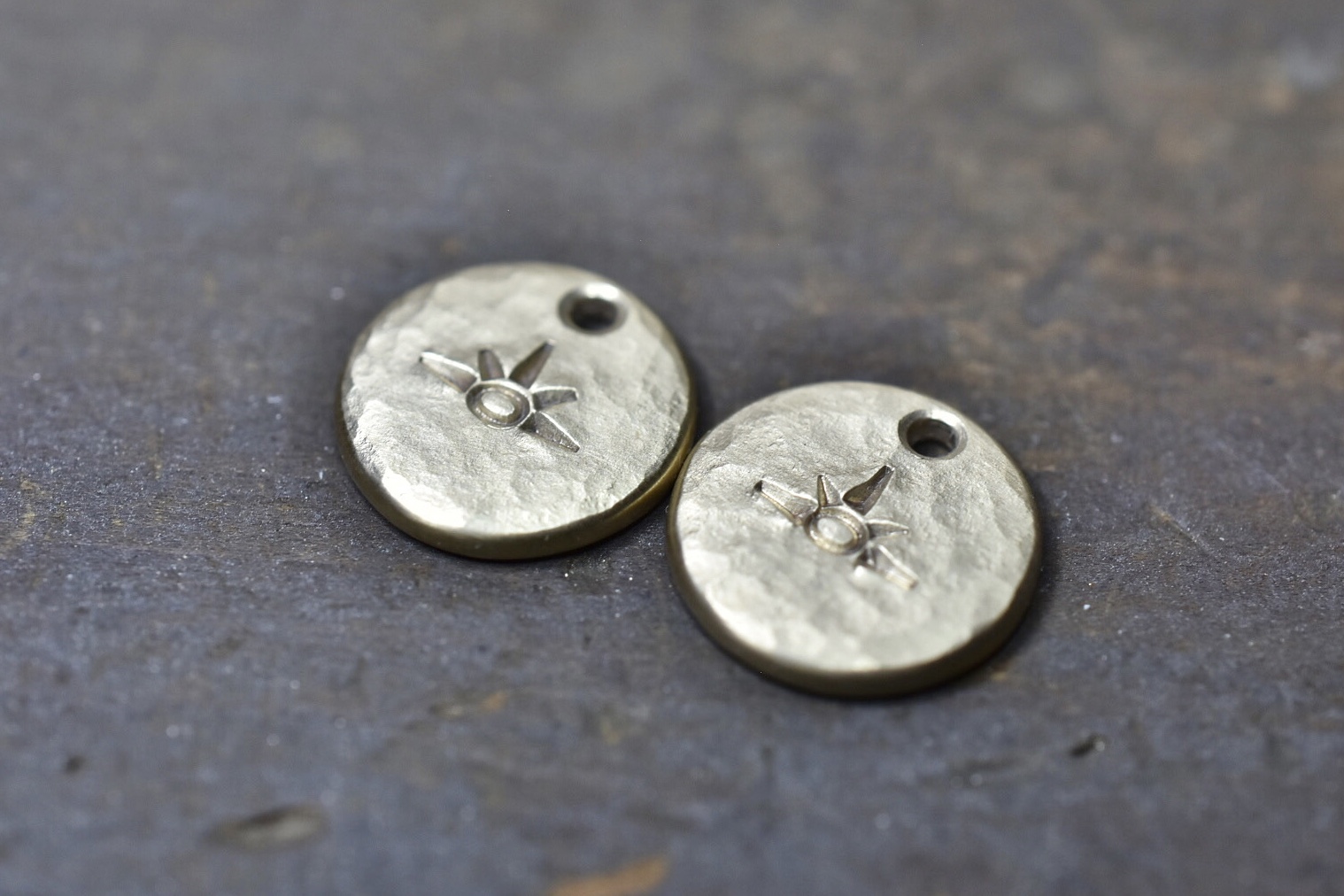 57D1147C-5C72-451E-AECC-742F1021A49E