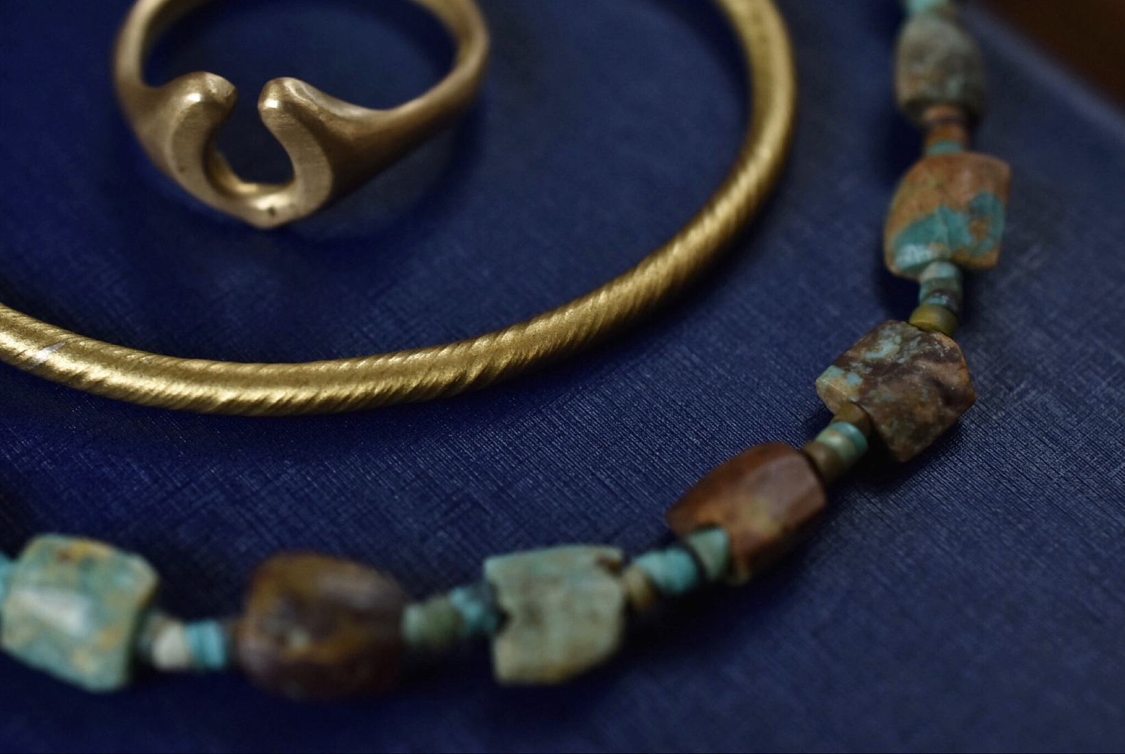 806F825D-E7B0-4F48-971D-0F767318CEEB