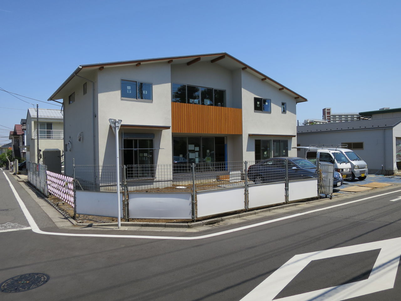 大屋根の二世帯住宅へ : 後悔しない家づくりBLOG 『かすがい』