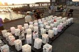 051206NY灯ろう流し