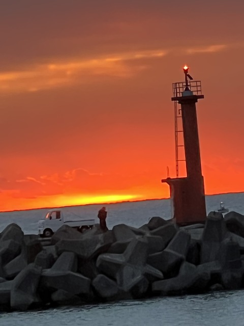 A5FDEA86-2EA7-4691-BE16-A33FC60F286A