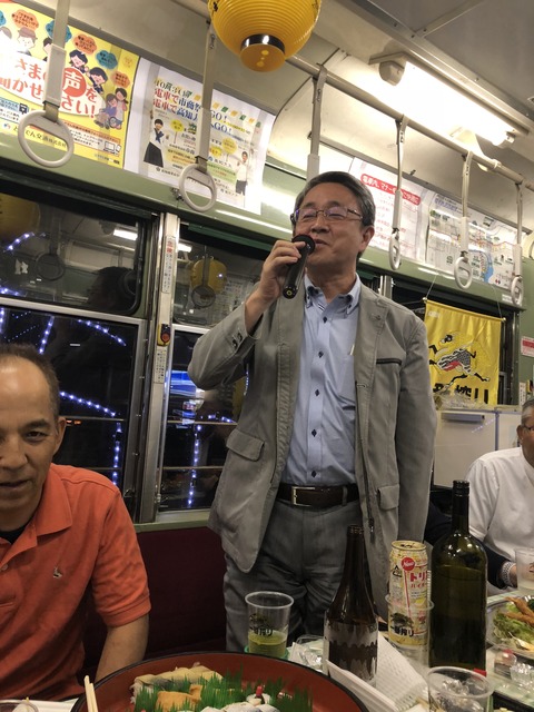 DB53B96A-E5FC-4D83-B167-06D1A4131D4C