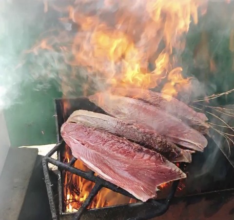 5A82FF86-2A78-42B6-B666-201E410C084D