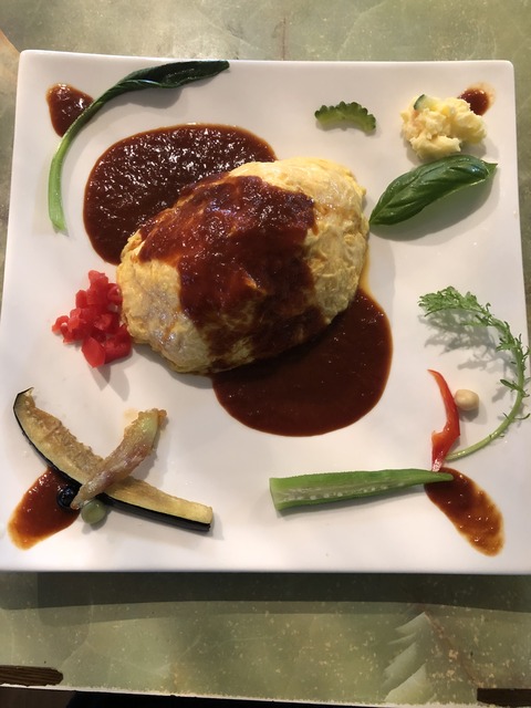 FB766F90-DD62-44C9-9FB5-24D0C5B37A79