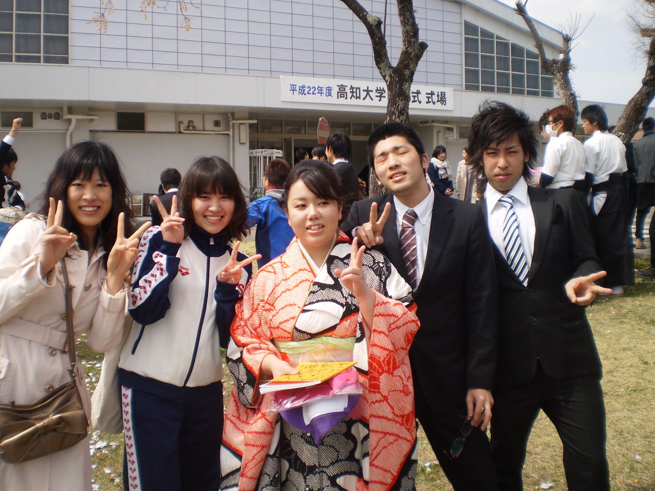 本学卒業式 高知大学水泳部