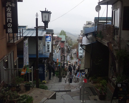 �˹��ݳ��ʳ�