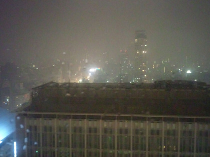 ���ض����