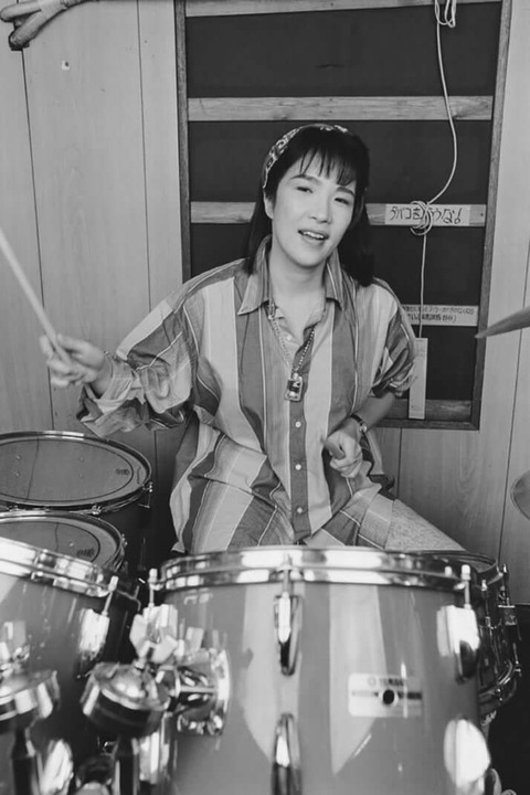 2109091638_8-714x1071