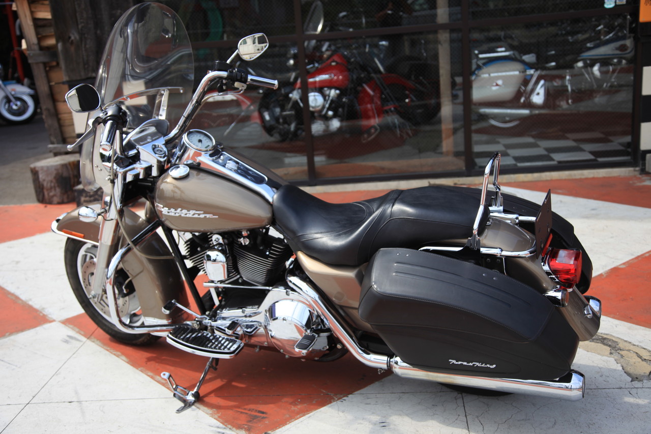 激安！キャブ2004年式 FLHRC ロードキングクラシック : 鼓動館ブログ