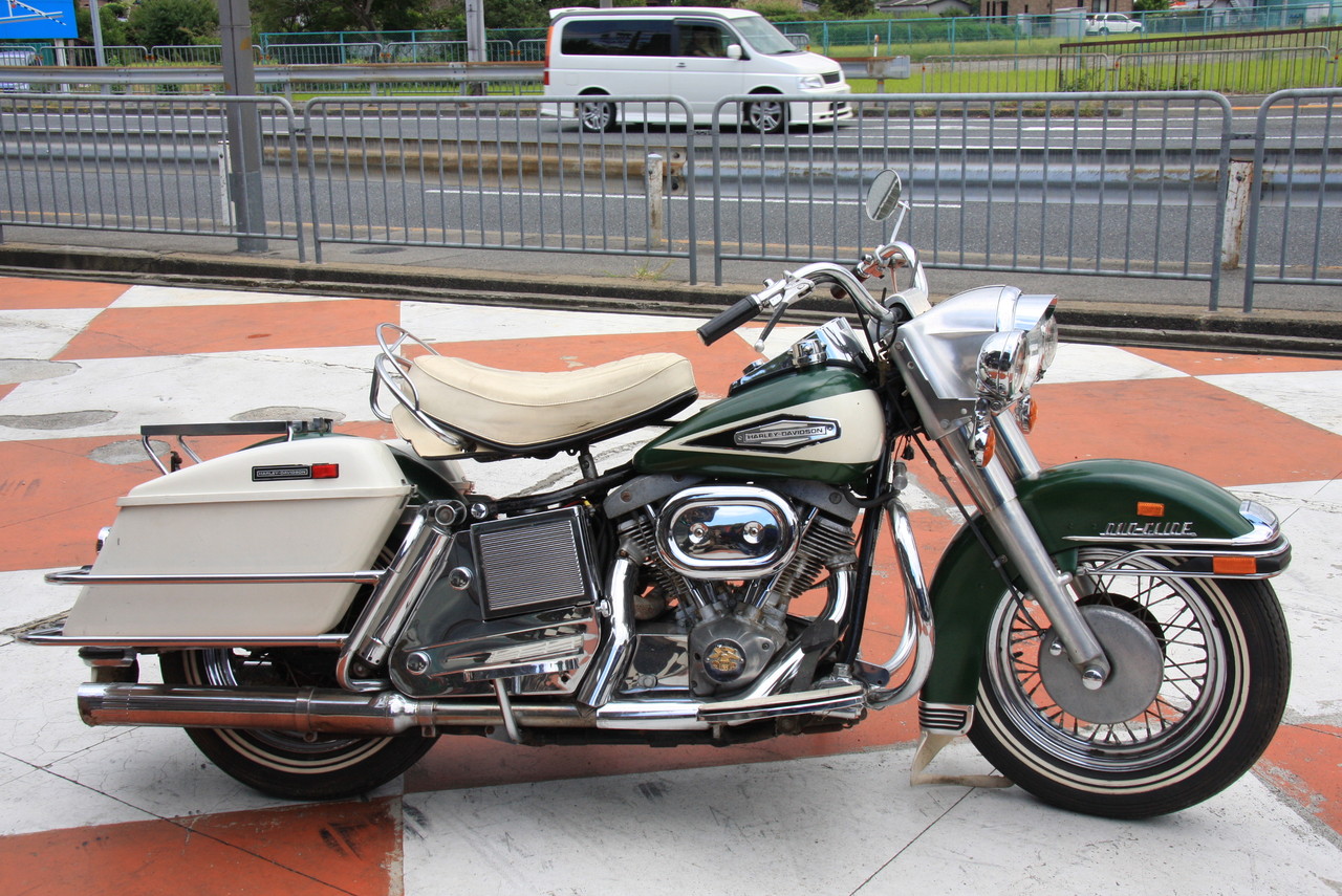 1979年FLH 純正カウル