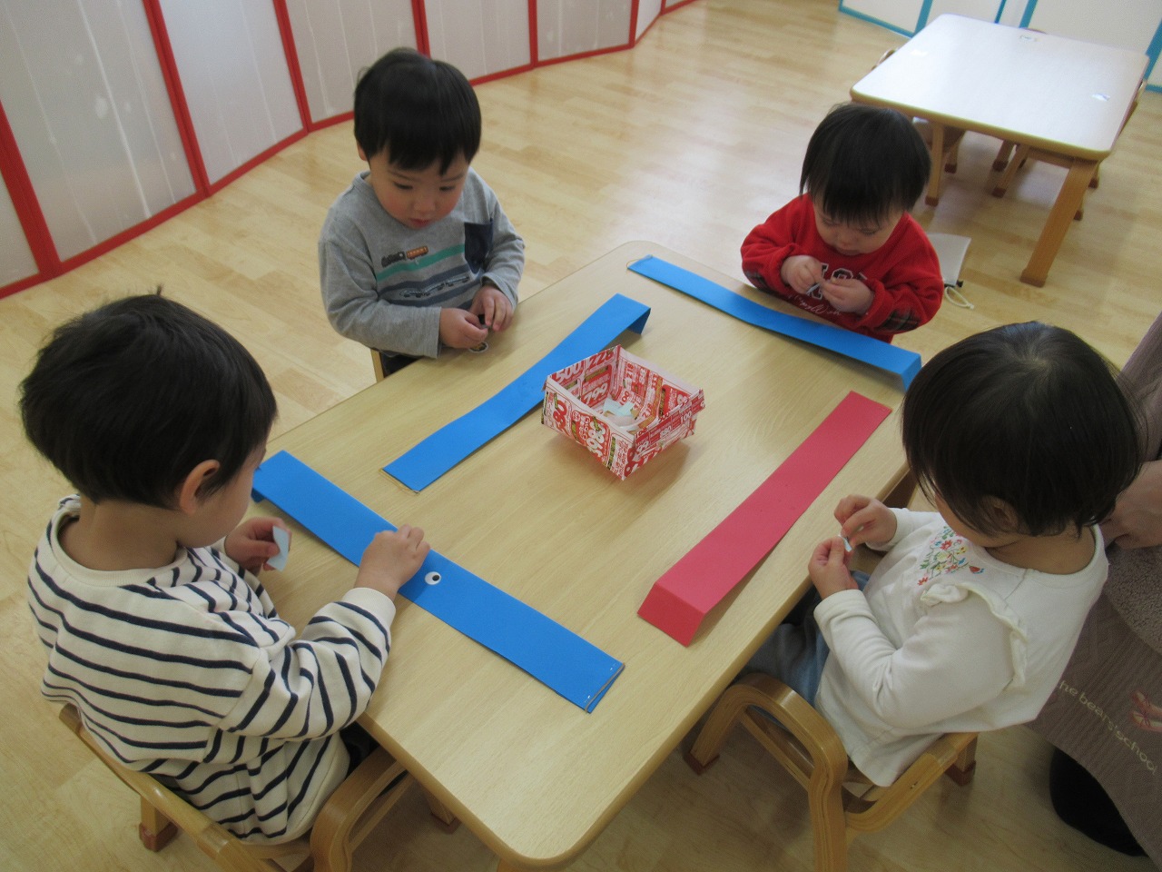 [令和7年度]保育部保育の様子 : エムポリアムこども園のblog