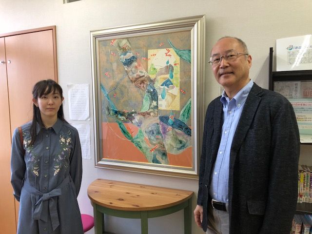 待合室に飾ってある絵画の作者 鈴木紗也香さん表敬訪問 筑波こどものこころクリニックお知らせ