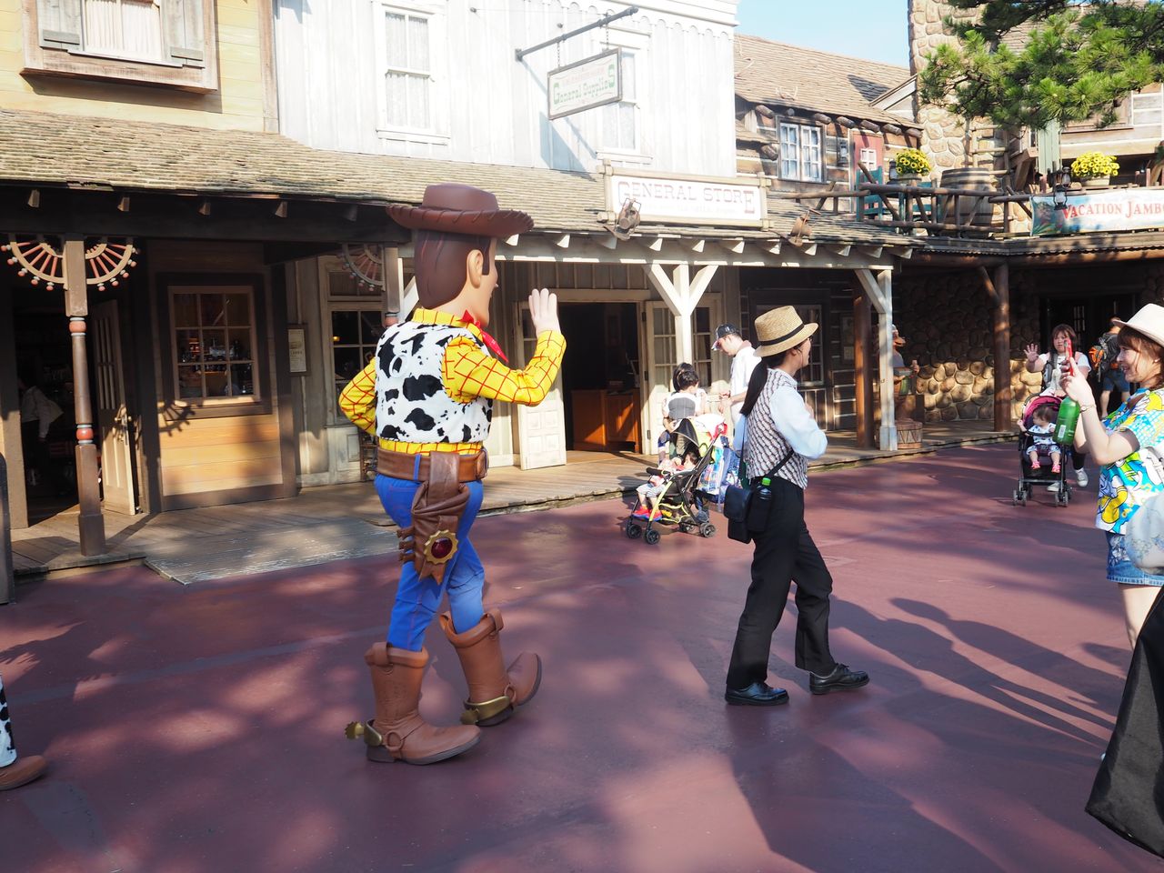 17年7月 七夕 子連れ東京ディズニーランド その9 懐かしのアップルティーソーダに子供とカヌー ゆーしんの5人家族の子連れ旅行と日々あれこれ 17年7月 七夕 子連れ東京ディズニーランド その9 懐かしのアップルティーソーダに子供とカヌー ゆーしんの5人家族の子連れ旅行と日々あれこれ