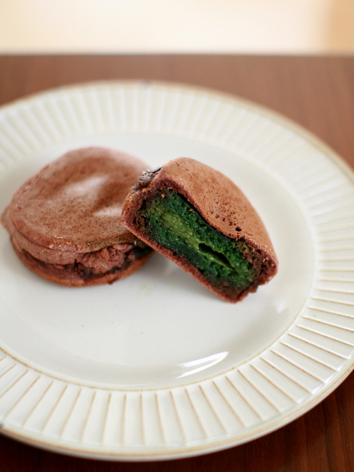 東京焼きマカロン
