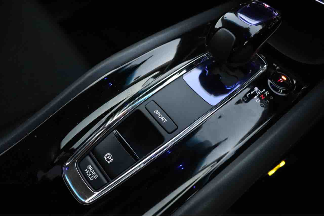 ヴェゼルを一日レンタカー アニカー放浪記