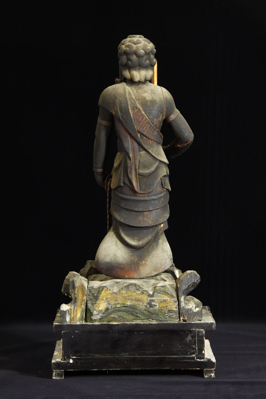 木彫不動明王像 : 骨董・古美術品オークション 古裂會 ＜今日の逸品＞