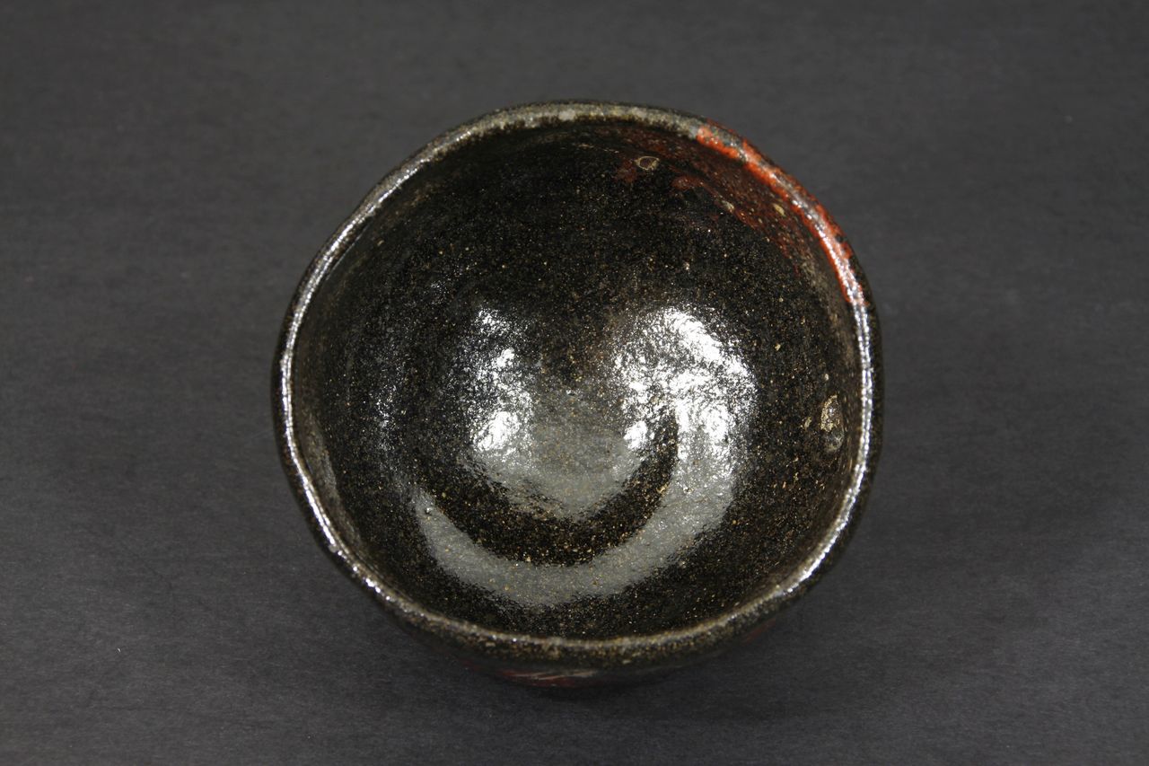 一入 黒樂茶碗 : 骨董・古美術品オークション 古裂會 ＜今日の逸品＞
