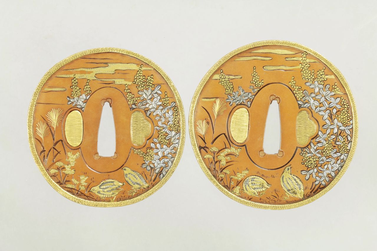加納夏雄 素銅秋草鶉金覆輪大小鍔 : 骨董・古美術品オークション