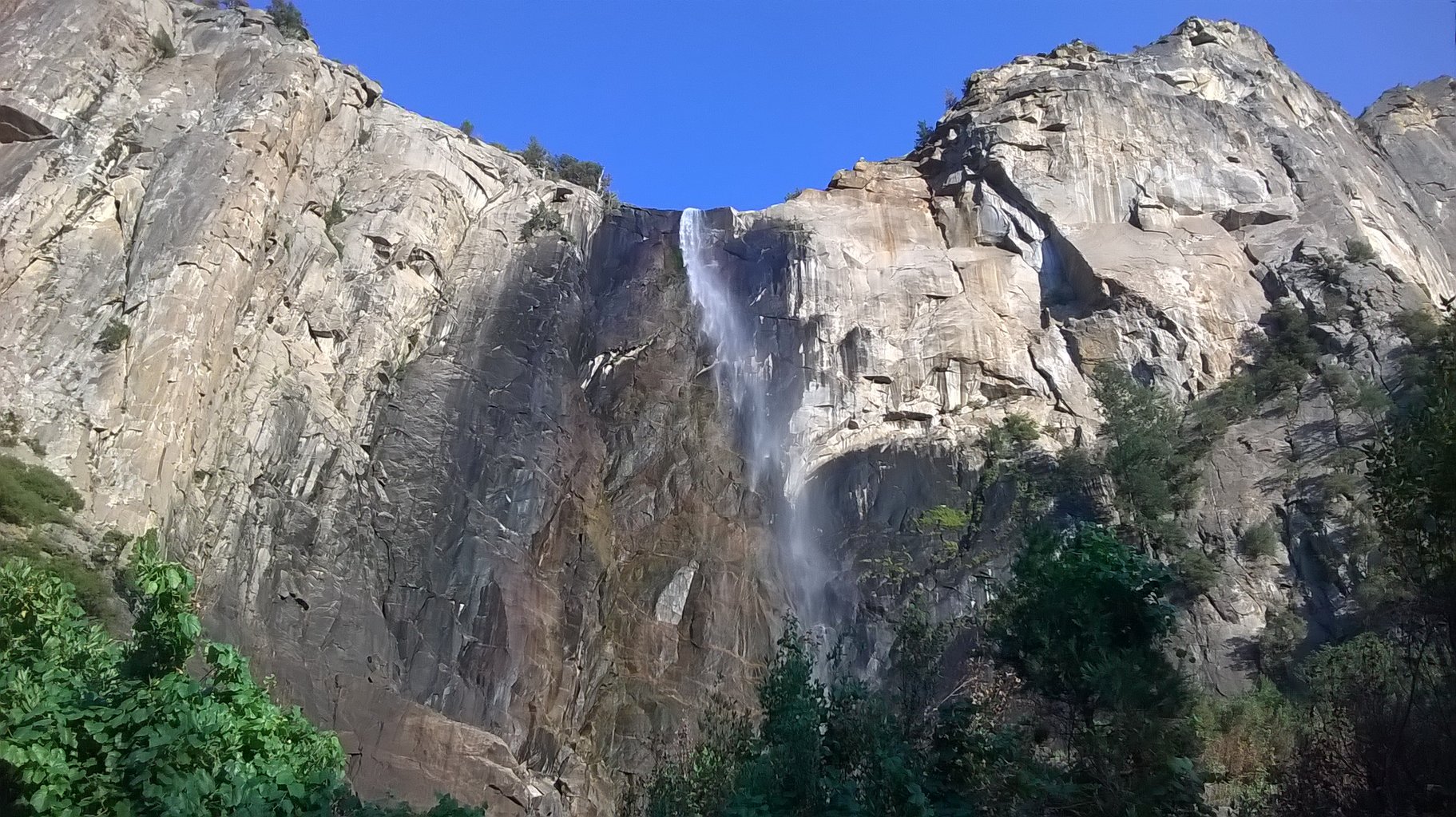 ヨセミテ国立公園 ブライダルベール滝 Bridalveil Fall プー太郎 こぐれん のカリフォルニア生活記 続編 ヨセミテ国立公園 ブライダルベール滝 Bridalveil Fall プー太郎 こぐれん のカリフォルニア生活記 続編