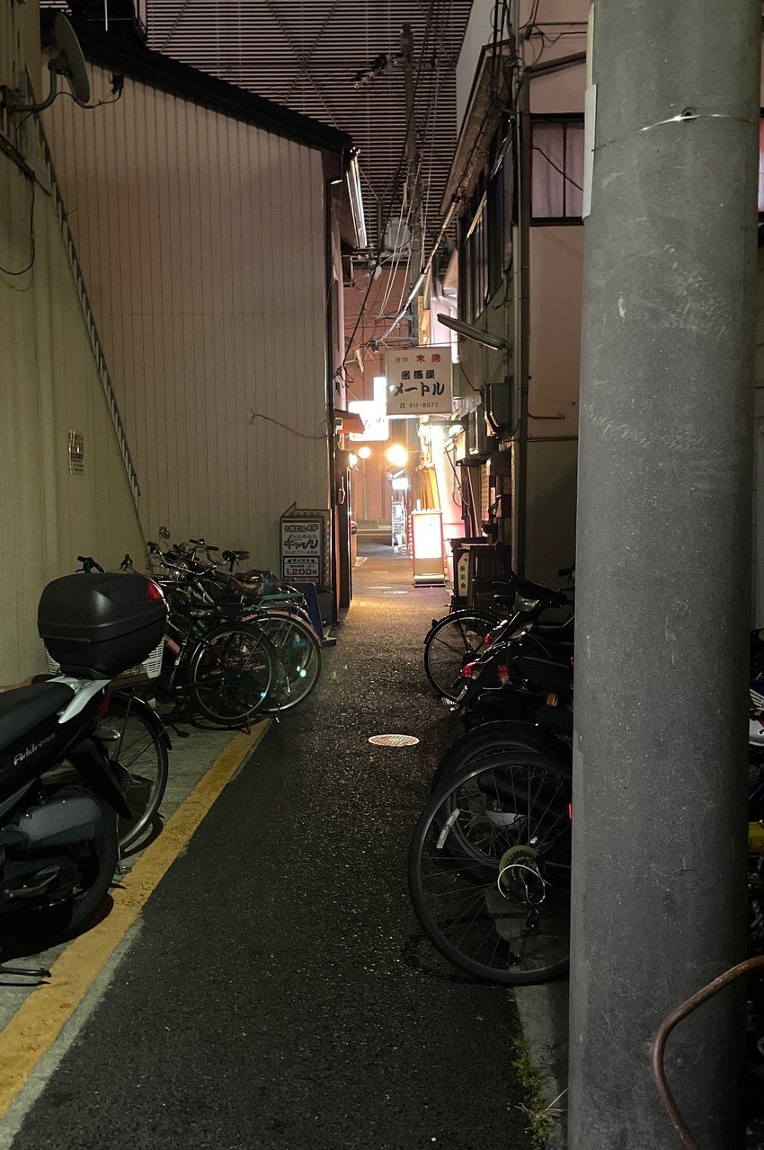 明石駅前の路地裏と立呑処 ぎん虎 兵庫県明石市 Kohの写真館 明石駅前の路地裏と立呑処 ぎん虎 兵庫県明石市 Kohの写真館