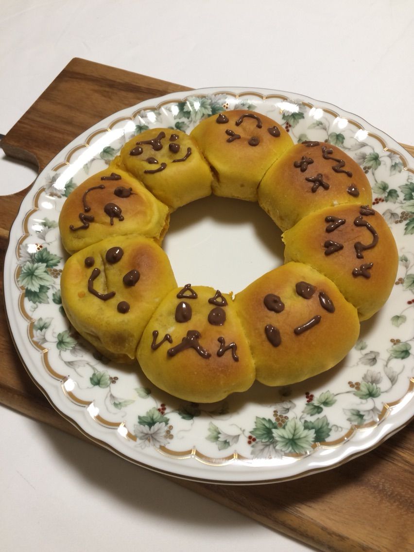 顔文字 パン作ってみた ぴよしろキッチン