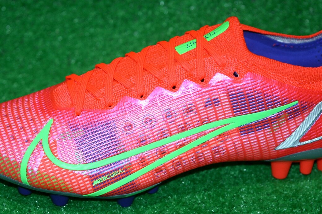 NIKE マーキュリアルヴェイパー14 エリート AG 機能性まとめ : Kohei's ...