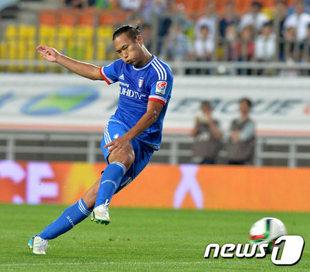 清水エスパルス 鄭大世 着用スパイク : Kohei's BLOG サッカースパイク