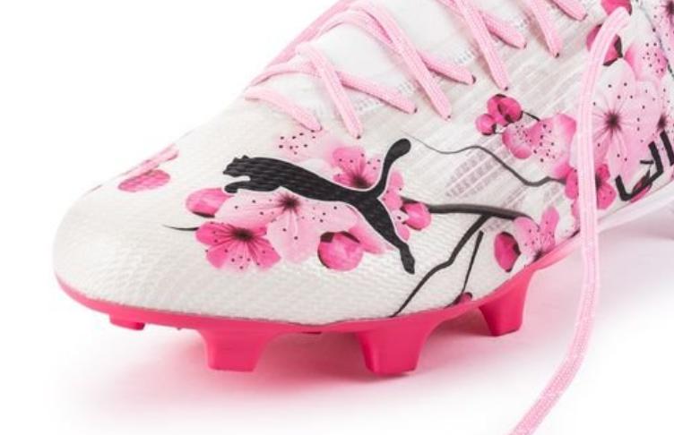 海外限定販売カラー Puma ウルトラ1 4 Fg Ag Sakura 登場 Kohei S Blog サッカースパイク情報ブログ