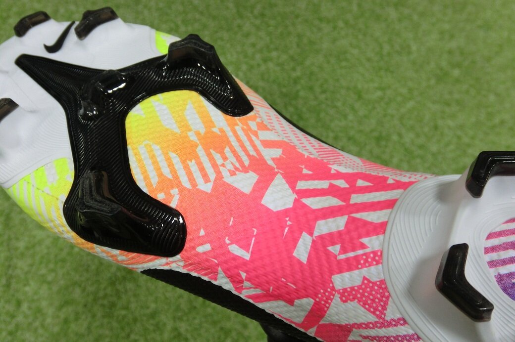 マーキュリアルヴェイパー13 PRO FG NJRが日本でも発売 : Kohei's BLOG