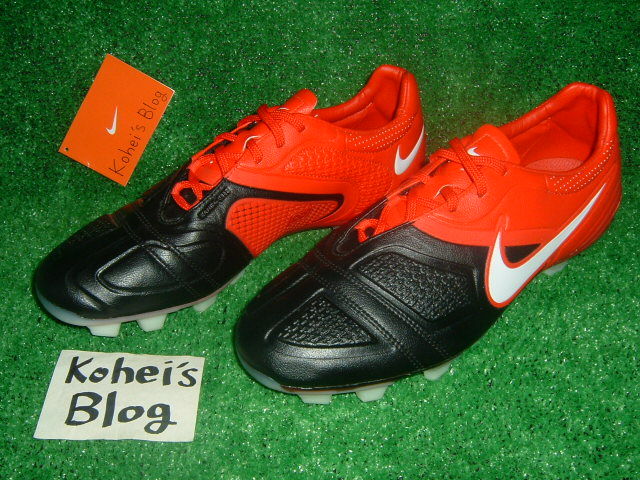 Nike ナイキ　CTR360　マエストリ 初代　サッカー　スパイク Nike ナイキ CTR360 マエストリ 初代 サッカー スパイク - メルカリ