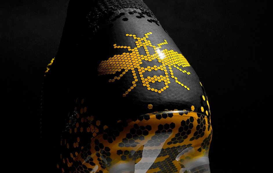 PUMA「フューチャー5.1 CITY PACK」に働き蜂モチーフの限定カラーが