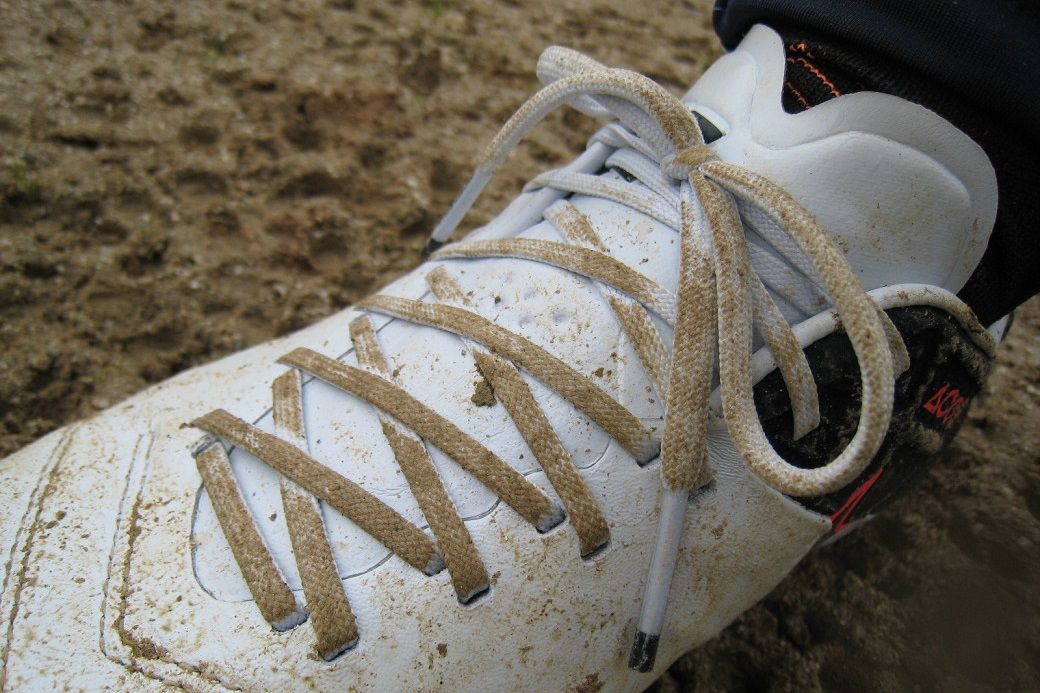 レビュー】 ナイキ ティエンポレジェンド6 HG-E 評価・使用感