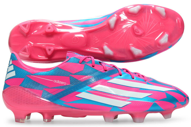 中村俊輔選手が年のキャンプに12足のスパイクを持参 スタッド削りカスタムも実施した件を解説 Kohei S Blog サッカースパイク 情報ブログ