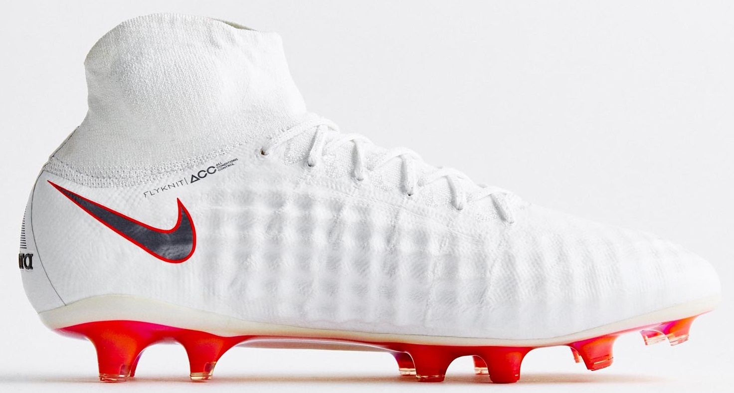 nike hypervenom world cup 2018