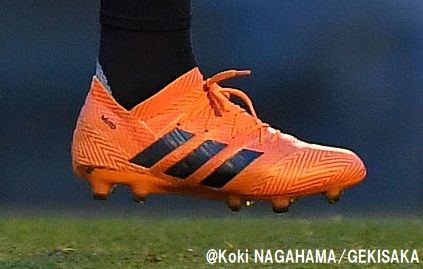 原口元気選手着用　ロシアワールドカップ　スパイク 原口元気がアディダスと正式契約！ナイキから契約変更で着用
