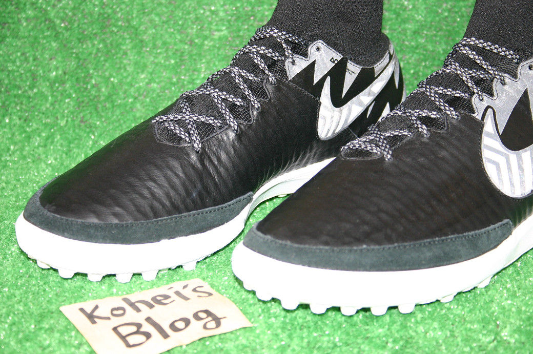 NIKE ナイキ マジスタ X プロキシモ ストリートTF(ブラック