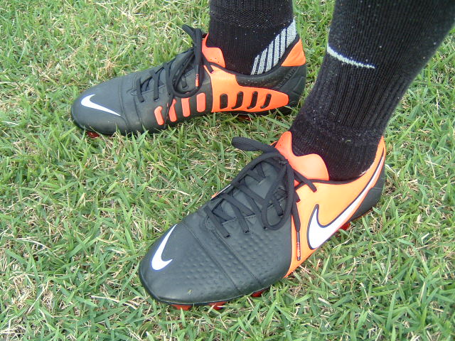 ナイキ CTR360マエストリ 3 HG インプレ : Kohei's BLOG サッカー