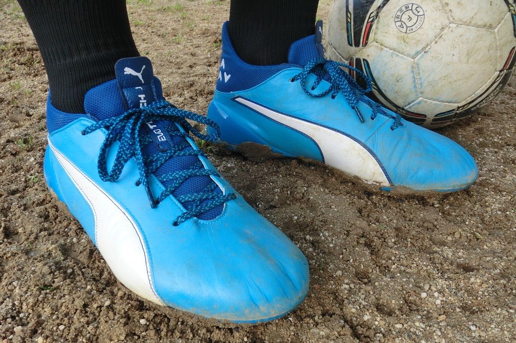 PUMA EVOTOUCH PRO HG サッカースパイク PUMA EVOTOUCH PRO HG