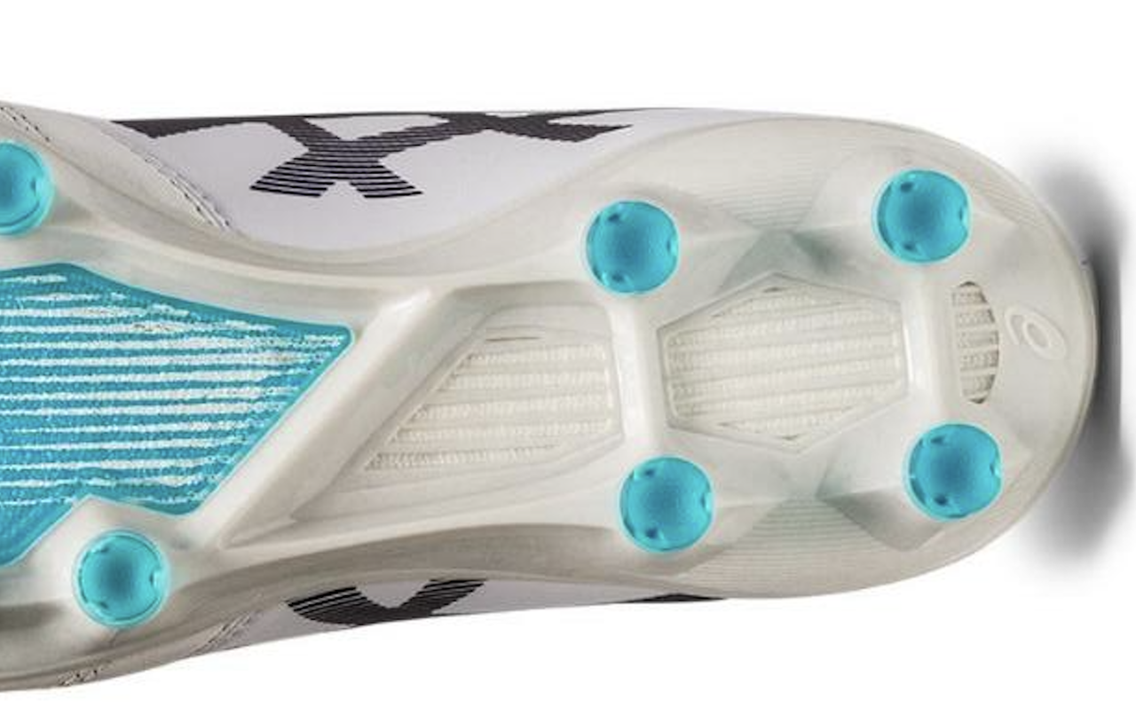 アシックス新作スパイク Dsライトx Fly Pro 正式公開 Kohei S Blog サッカースパイク情報ブログ