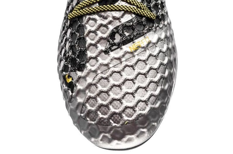 グリーズマン限定着用】 PUMA フューチャー18.1 NETFIT Grizi FG/AG