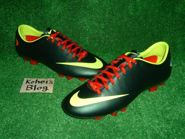 【本日限定値下げ】Nike Mercurial スパイク 赤黒黄マーキュリアル NIKE)REDシューレース＋マーキュリアルヴェイパー8 黒黄