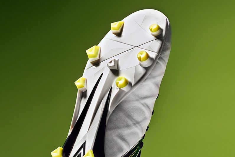 新型】 アンブロ ヴェローチタ4 PRO FG 登場 : Kohei's BLOG サッカー