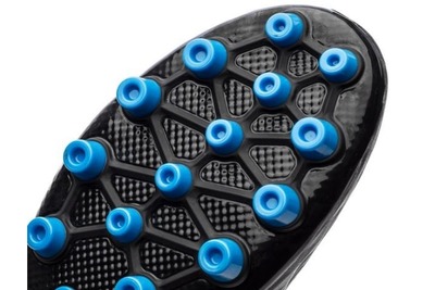 ナイキ サッカースパイク AG ティエンポ 海外限定色 ナイキ サッカースパイク AG ティエンポ 海外限定色