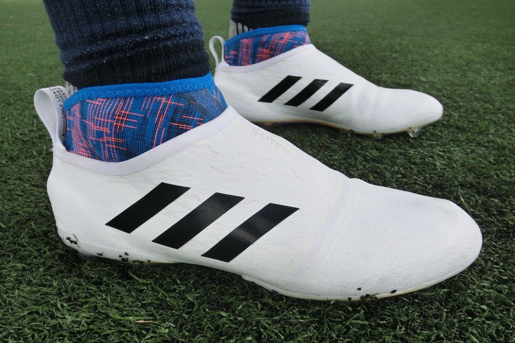 レビュー】 アディダス GLITCH 16 FG/AG 評価・使用感 : Kohei's BLOG