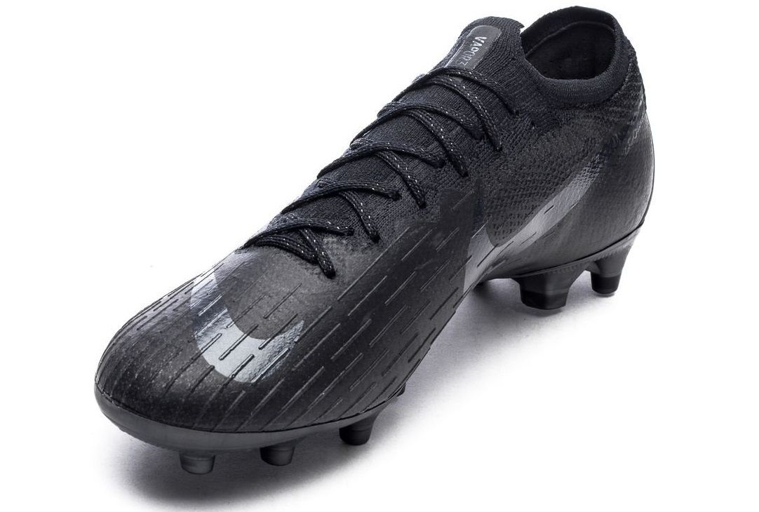 nike stealth ops mercurial superfly club mg