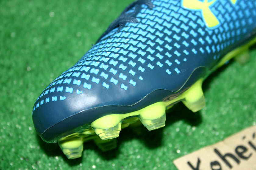 Under Armour クラッチフィット フォース FG : Kohei's BLOG サッカー