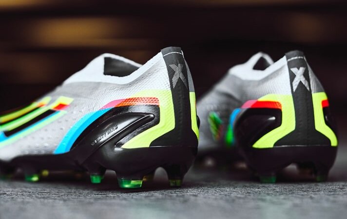 アディダススパイク新色「BEYOND FAST PACK」正式公開 : Kohei's BLOG