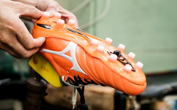 モレリア ネオ 2 オレンジ MIZUNO ミズノ モレリア NEO 2(オレンジ×ブラック） P1GA175054