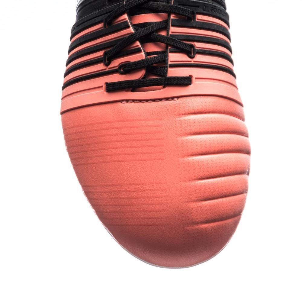 サッカースパイクナイトロチャージ1.0 レビュー】 ナイトロチャージ1.0 HG & FG 評価・使用感