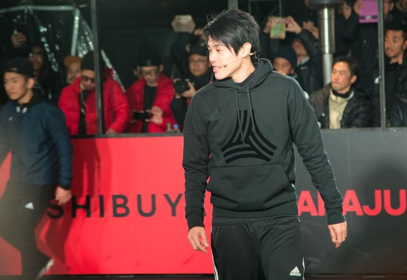 内田篤人が鹿島に復帰!着用スパイクはアディダス プレデター 内田篤人が鹿島に復帰!着用スパイクはアディダス プレデター